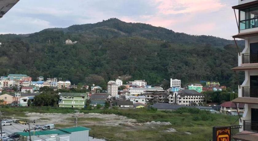 Ilmare Patong Place Esterno foto